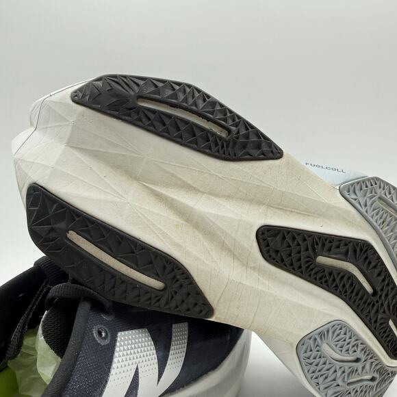 New Balance Mens FuelCell Rebel v4 Athletic Sneaker US 12 Wide EU 46.5 Black GUC main image 11